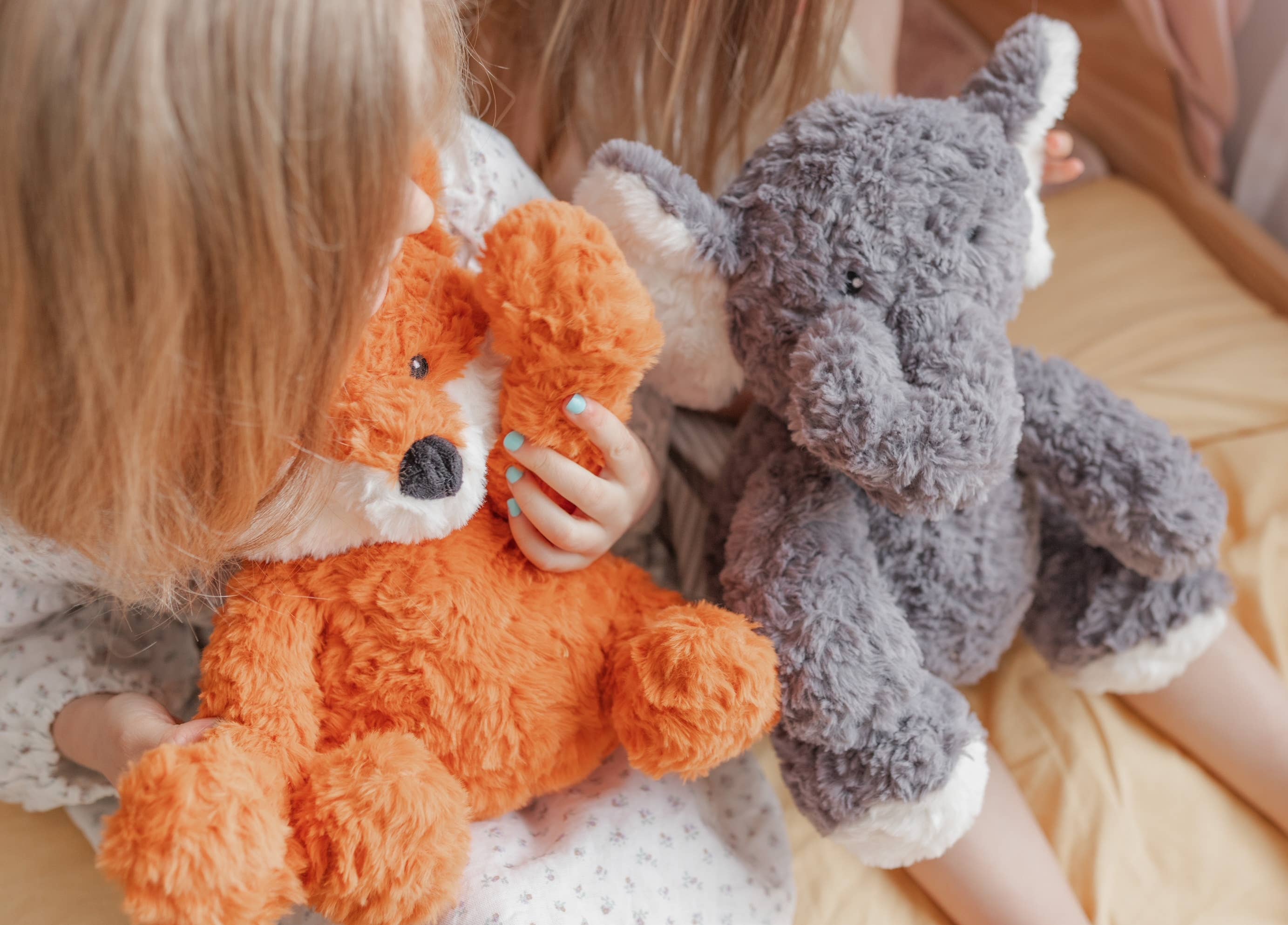 Verzwaarde knuffel Eleanor de olifant